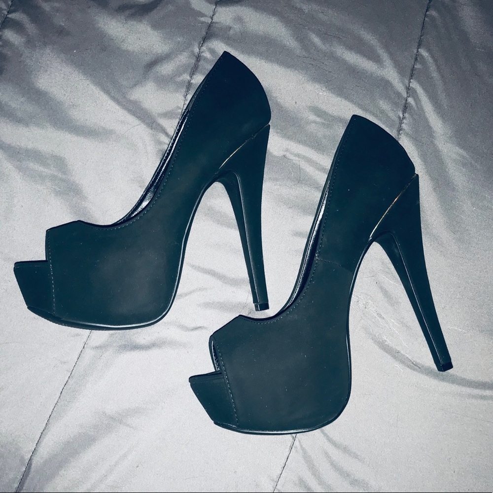Black Open Toed Heels, NWOT, Fake Suede/Velvet